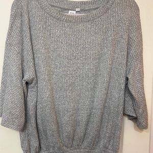 Gap Grey Sweater - Medium